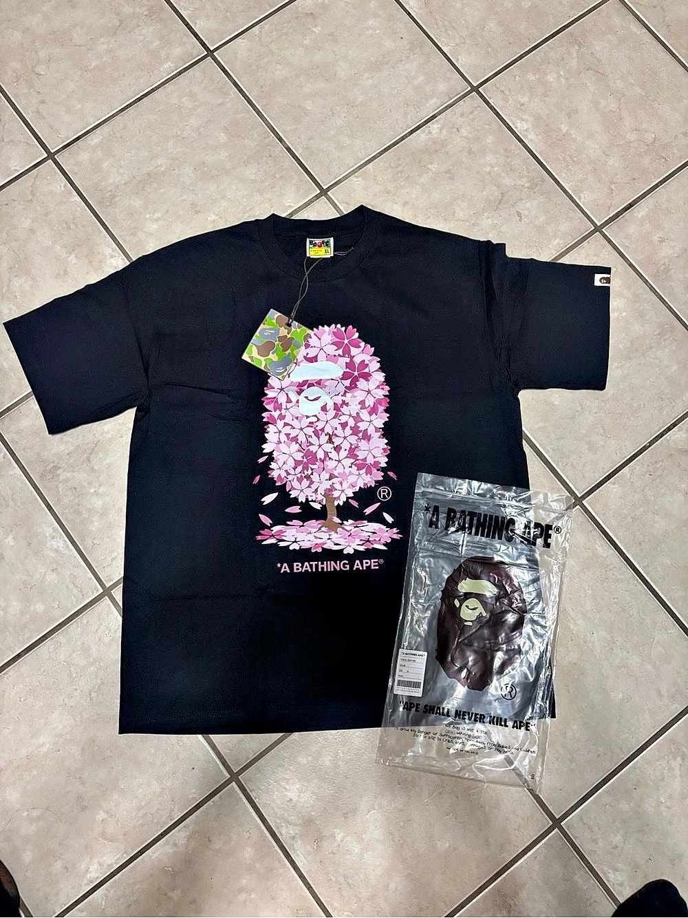 A Bathing Ape BAPE Sakura Tree Tee Black & Pink XL
